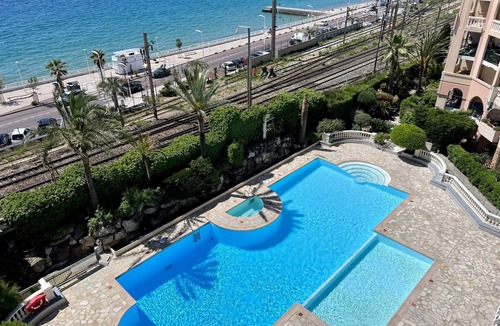 Cannes La Bocca Apartment | Splendid sea view - 2 comfy rooms - Swimming pools