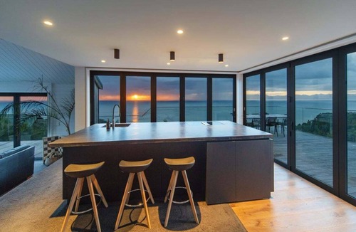 Ngaio Bay House | Split Apple Holiday Home - Kaiteriteri