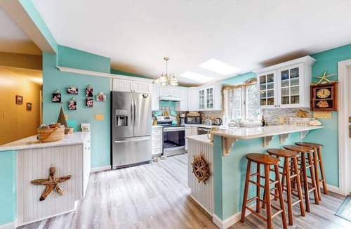 Katama House | Split-Level, Family-Friendly Home w/a Rear Deck, Gas Grill, Free WiFi, & W/D