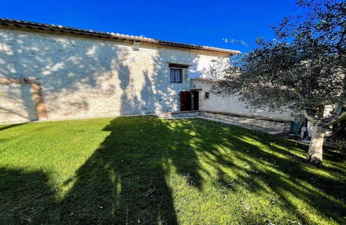 Spoleto Villa | SPOLETO SPLASH/PRIVATE VILLAGE/SLPS 18-24/EXC POOL/SOCCER PITCH/SPOLETO 7 KMS