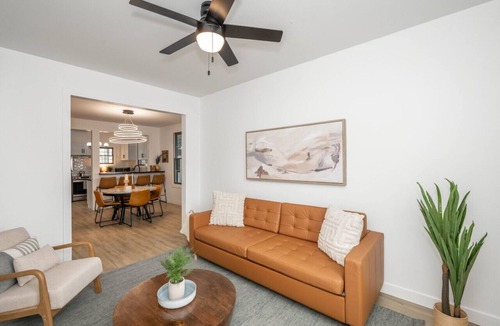 Hamilton House | SPOOKY NOOK RIVERSIDE