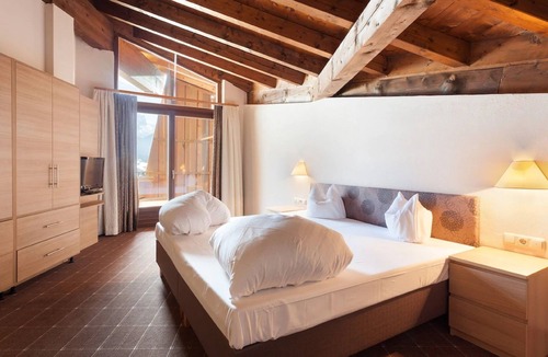 Medraz Hotel | Sporthotel Cristall