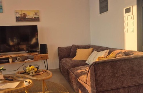 Vizari Villa | Spot zone