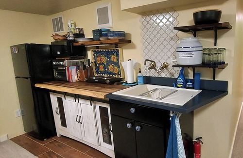 East Central Apartment | Spotless in Spokane