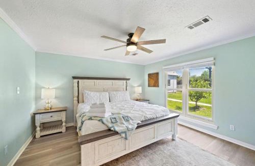 La Porte House | Sprawling estate with private pool and game room and guest house