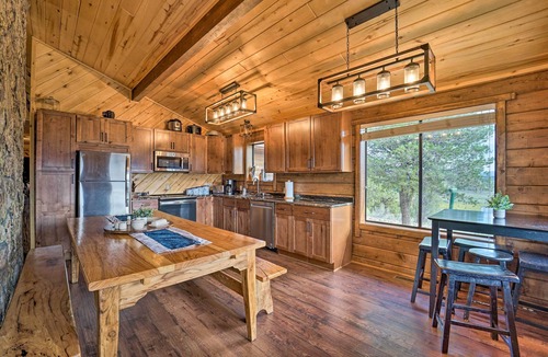Mancos Cabin | Sprawling Mountain-View Cabin: 5 Mi to Mesa Verde