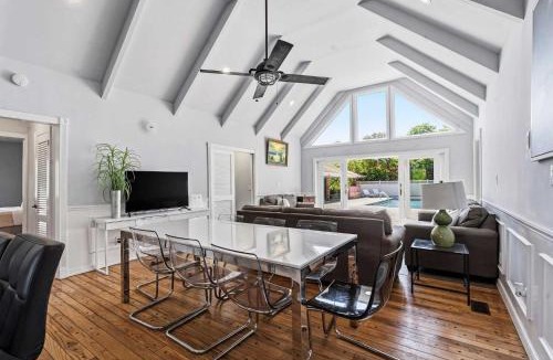 Shinnecock Hills House | Sprawling Southampton Home: Private Pool
