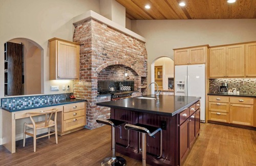 Healdsburg House | Sprawling Vineyard Estate - Pool, Hot Tub - Stunning Views!