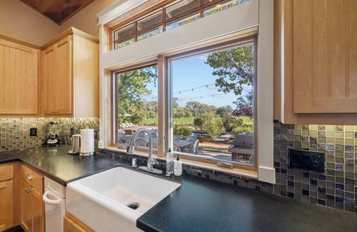 Healdsburg House | Sprawling Vineyard Estate - Pool, Hot Tub - Stunning Views!