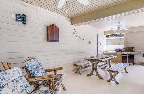 Anna Maria House | Spring Break by Duncan Real Estate