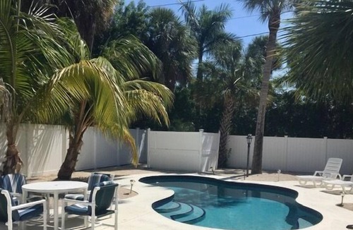 Anna Maria House | Spring Break by Duncan Real Estate