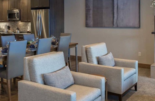 Peak 8 Resort | Spring Break Luxury Ski-in, Ski-out Resort - Best Location in Breckenridge!