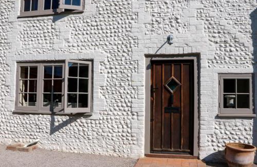 Ford House | Spring Cottage