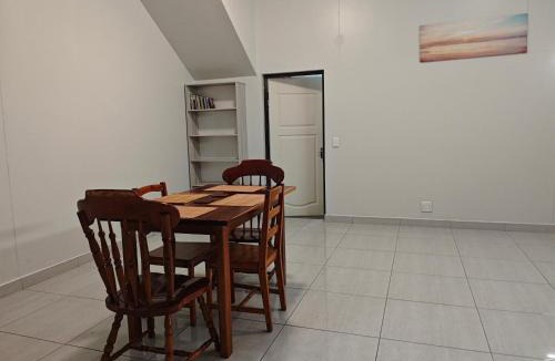 Walvis Bay Apartment | Spring Cottage