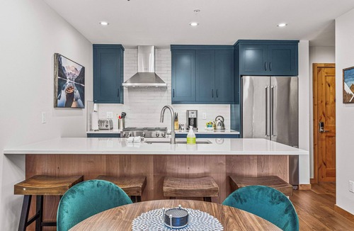 Canmore Condo | Spring Creek Vacations 1 BR Condo 107TM