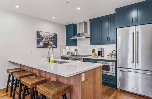 Canmore Condo | Spring Creek Vacations 1 BR Condo 107TM