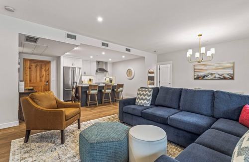 Canmore Condo | Spring Creek Vacations 2 BR Premier Condo 113TM