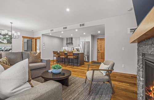 Canmore Condo | Spring Creek Vacations 3 BR Premier Condo 213TM