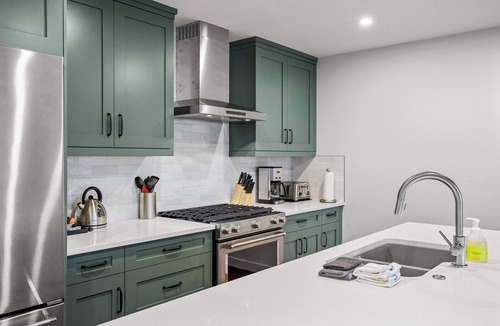 Canmore Condo | Spring Creek Vacations 2 BR Elevated Condo 402TM