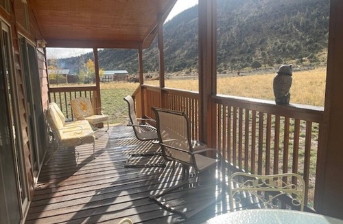 South Fork House | Spring has Sprung and the Mountains are Calling! Trailer Parking Available
