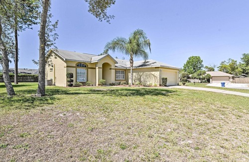 Spring Hill House | Spring Hill Home w/Lanai - Minutes to Beaches