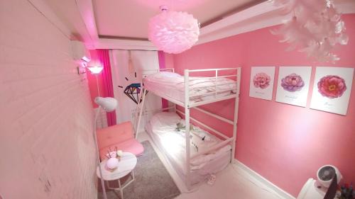Namyeong-dong Hotel | Spring Light
