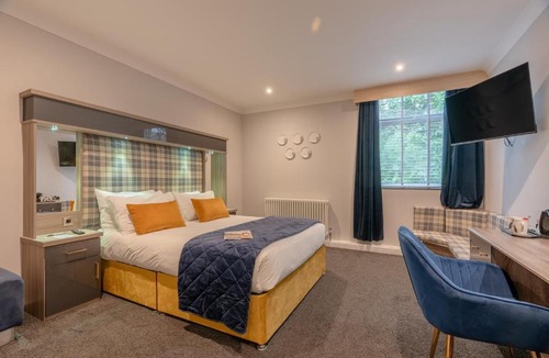 Darwen Hotel | Springbank Manor