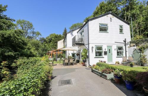Haworth House | Springhead Cottage
