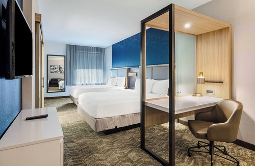 North Charleston Hotel | SpringHill Suites by Marriott Charleston Airport & Convention Center