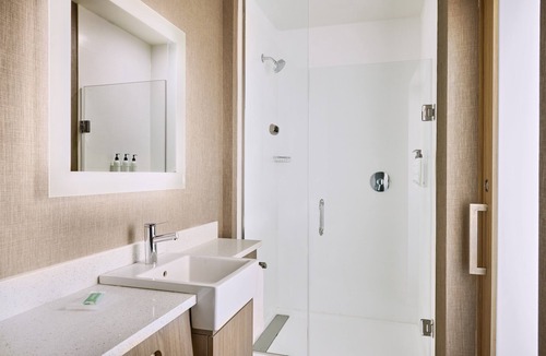 Chesterfield Hotel | SpringHill Suites by Marriott St. Louis Chesterfield