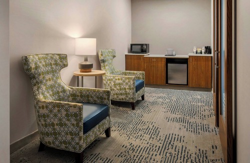 Williamsville Hotel | Springhill Suites Buffalo Airport