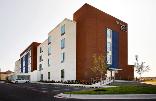 Springfield Hotel | SpringHill Suites by Marriott Springfield North