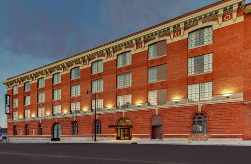 Montgomery Hotel | SpringHill Suites by Marriott Montgomery Downtown