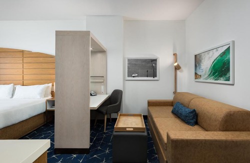 Townsite Hotel | SpringHill Suites by Marriott Oceanside Beach