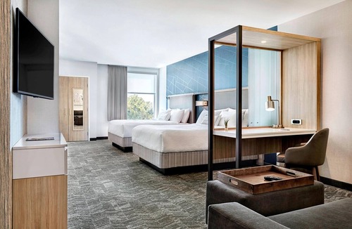 Estero Hotel | SpringHill Suites by Marriott Fort Myers Estero