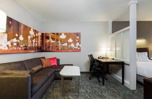 Fishers Hotel | SpringHill Suites by Marriott Indianapolis Fishers