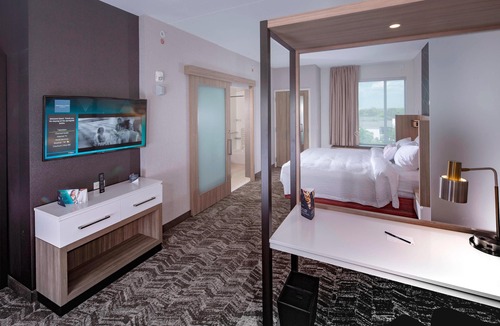 Newark Hotel | SpringHill Suites by Marriott Newark Downtown