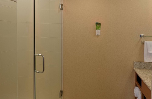 Newtonville Hotel | SpringHill Suites by Marriott Albany-Colonie