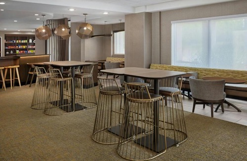 Lansing Hotel | SpringHill Suites by Marriott Lansing West