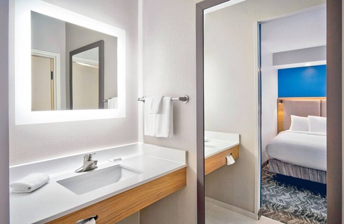Erie Hotel | Springhill Suites by Marriott Erie