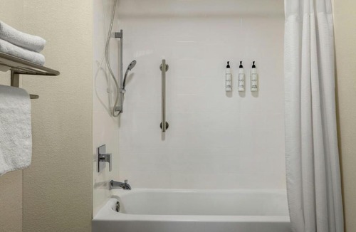 Tampa Hotel | SpringHill Suites by Marriott - Tampa Brandon