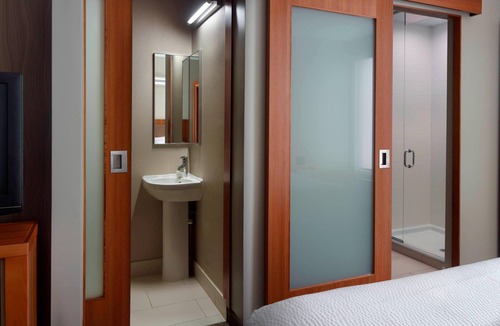 College Park Hotel | SpringHill Suites by Marriott Atlanta Airport Gateway