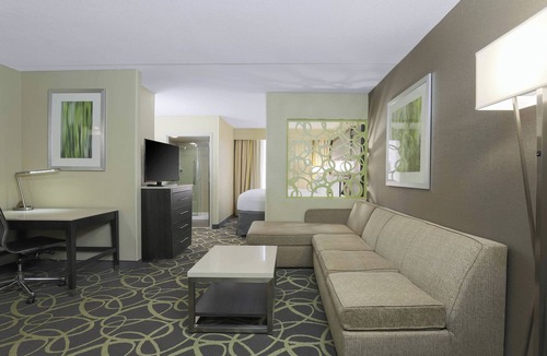 Oklahoma City Hotel | Springhill Suites Marriott Quail Springs