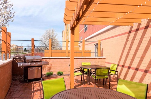 Midland Hotel | SpringHill Suites Midland