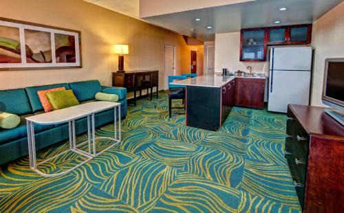 Norfolk Hotel | SpringHill Suites Norfolk Old Dominion University