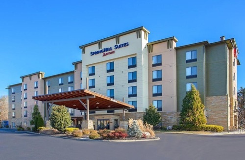 Pigeon Forge Hotel | SpringHill Suites Pigeon Forge
