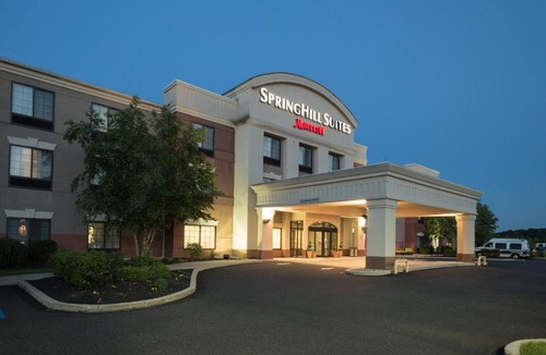 Milford Hotel | SpringHill Suites Quakertown Pennsylvania