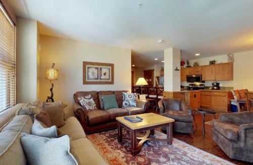 River Run Apartment | Springs Lodge 8888