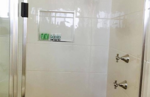 Springsure Hotel | Springsure Overlander Motel