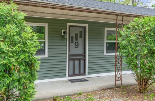 Holderness House | Squam waterfront 2 bed 2bath (Suite 9)